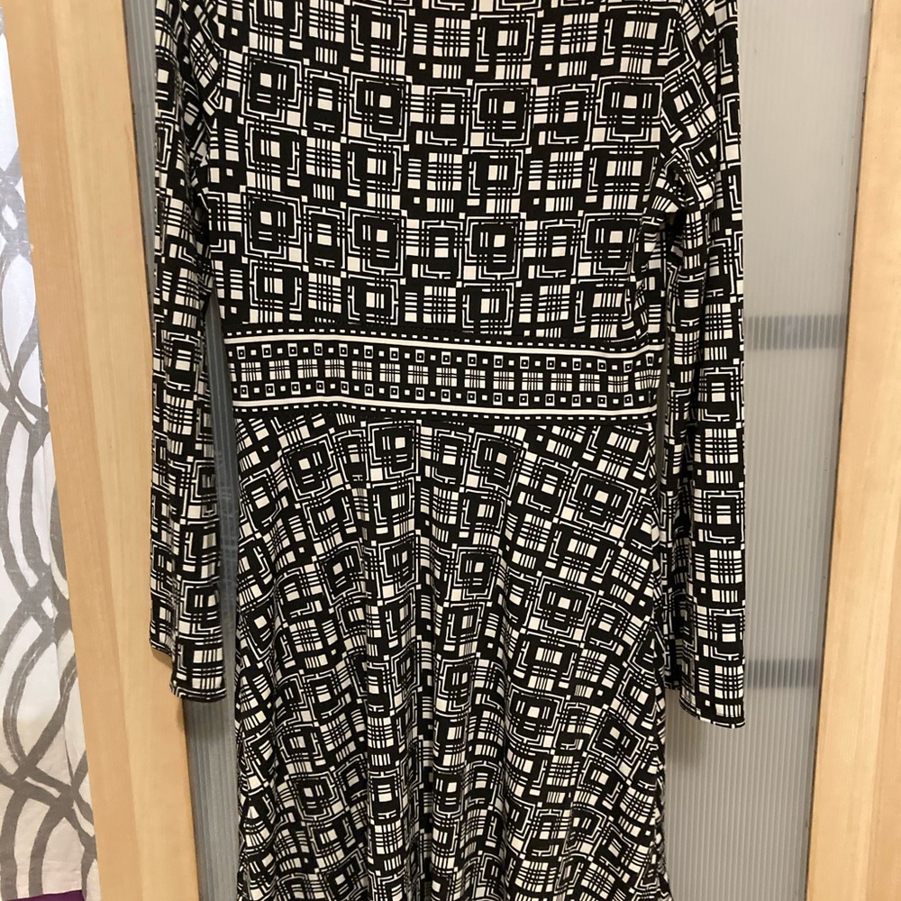 Max Studio A-Line Geometric Pattern Swing Dress - image 2